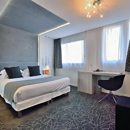 Hotell Cezanne 4*