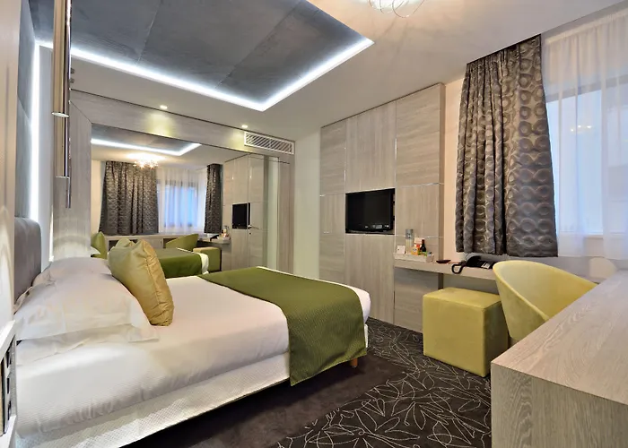 Cezanne Otel 4*