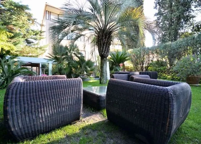 فندق Cezanne 4*