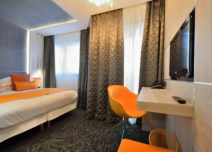 Cezanne Hotel