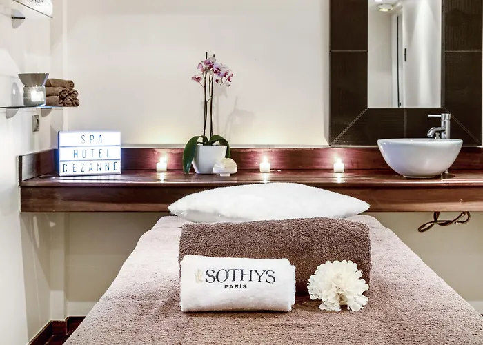 Hotel Cezanne 4*